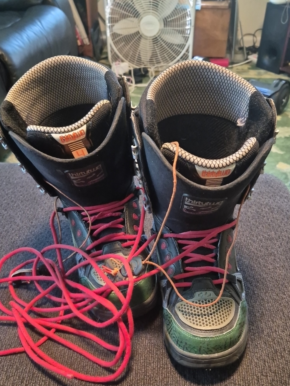 Women’s Black and Green Winter Boots with Pink Laces
